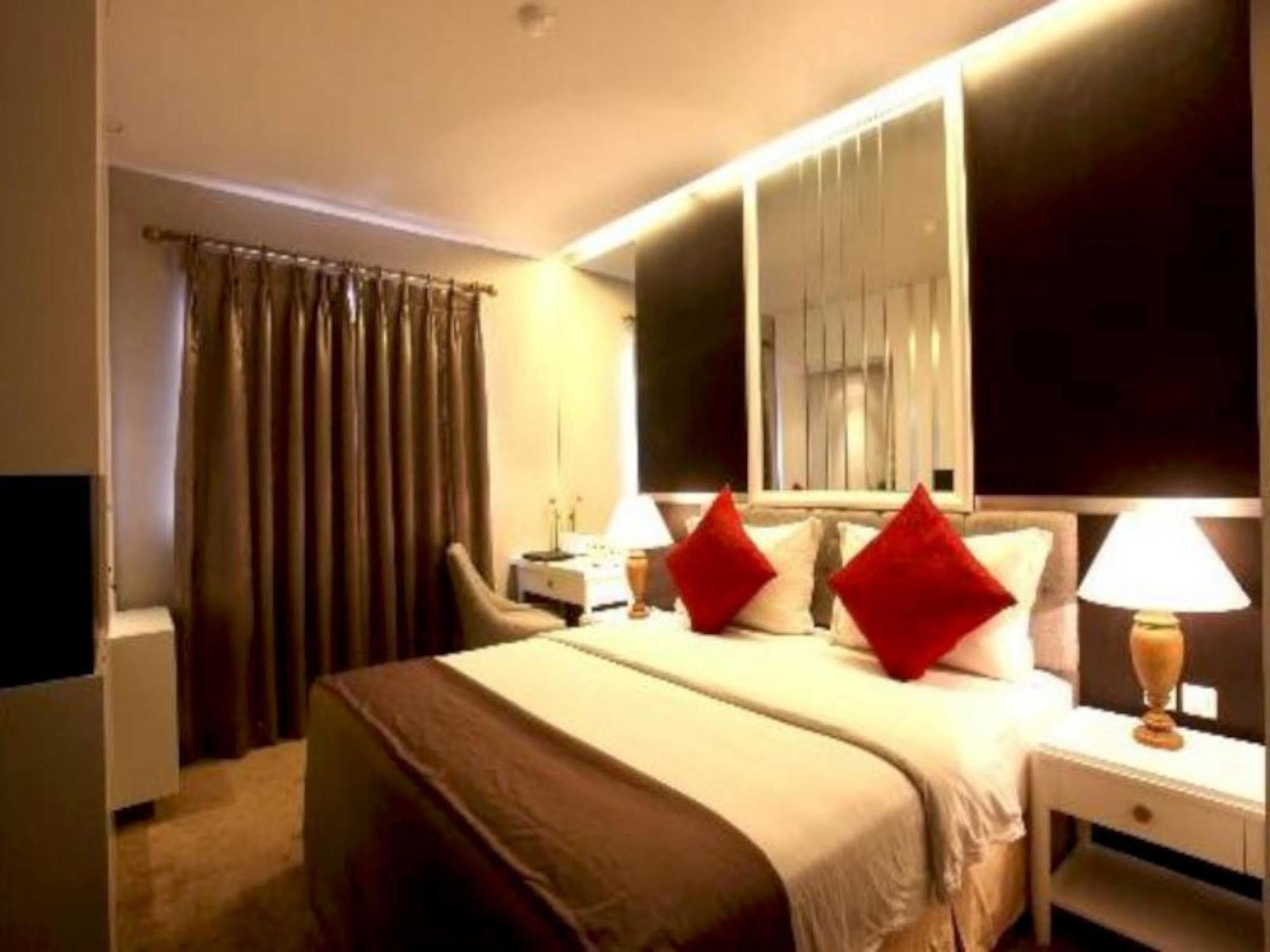Gino Feruci Braga By Kagum Hotels Bandung Eksteriør bilde